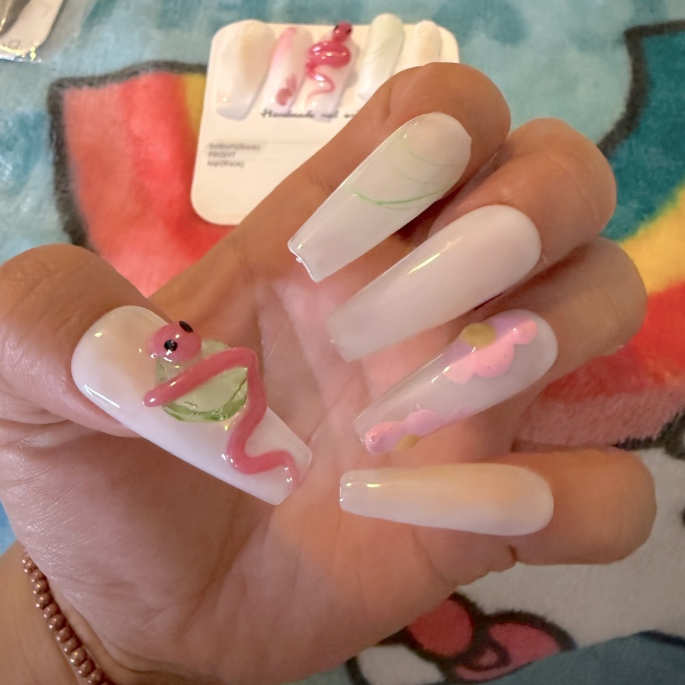 🌸 Pink Boa Press-On Nails 🌸